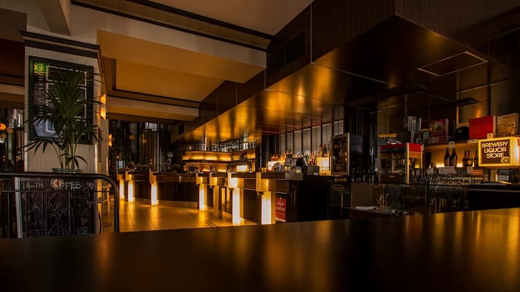 Iluminación como decoración para restaurantes